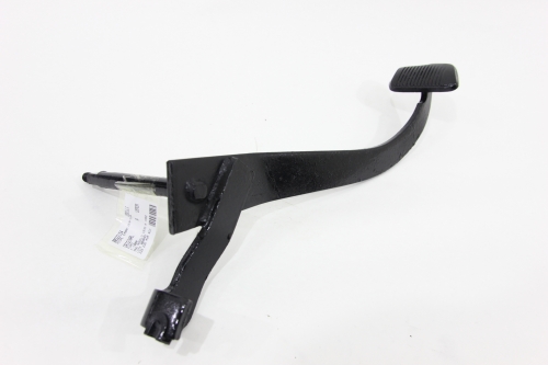 Pedal Embreagem F-1000 72/92 Usado (154)