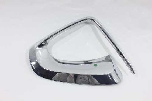 Moldura Cromada Farol Auxiliar Ld Hilux Sw4 16/20 Usado (626)
