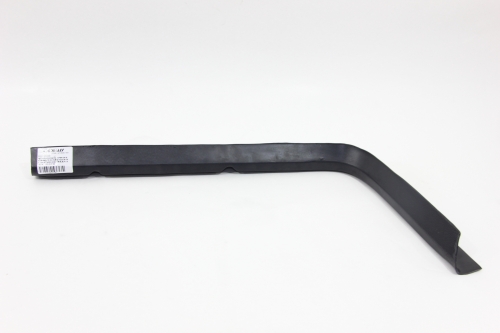 Moldura Painel Inf e Acabamento Para-choque  F-1000 e F-4000 93/96 Paralela Le