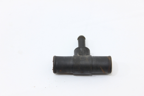 Conexão T Mangueira Água 4.3 V6 Vortec S10 95/00 Usado (024)