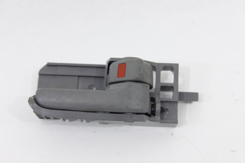 Maçaneta Interna Porta Dd Hilux  3.0 05/11 Usado (208)