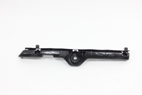 Guia Para-choque  Dianteiro Hilux Srv 05/11  Le