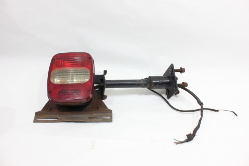Lanterna Traseira Le com Suporte Vw 8-120 00/07 Usado (615)
