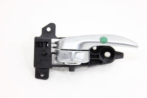 Maçaneta Int Porta Tras Ld Jeep Renegade 15/22 Usado (832)