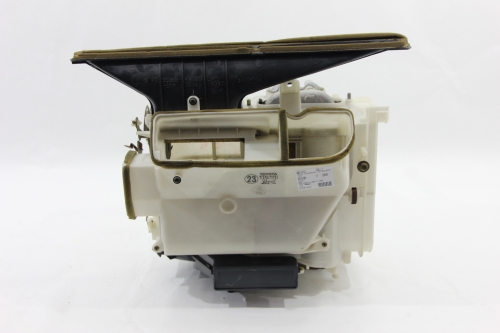 Caixa Ventilação Ar Painel com Radiador Rav4 94/99 Usado (153)