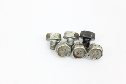 Parafuso Conversor Torque Jg 3.0 Diesel Hilux Sw4 05/15 Usado (769)
