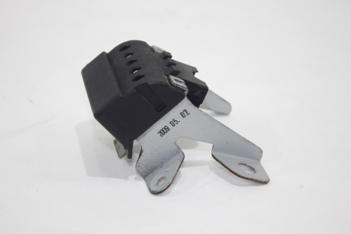 Sensor Trava Conector Vidro Tras Sportage 05/10 Usado (857)