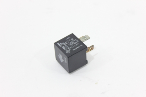 Relê Auxiliar Vw 8-150 05/11 Usado (756)