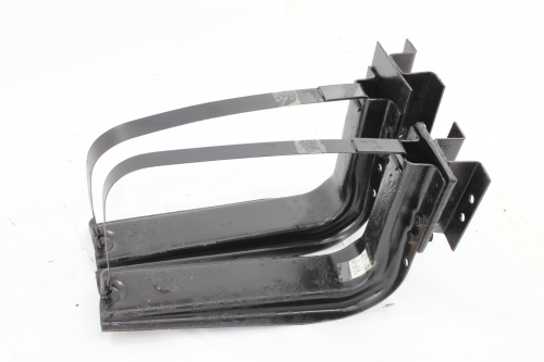 Suporte Cinta Tanque Combustível (Par) Vw 8-140 94/99 Usado (598)