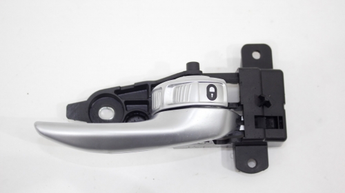 Maçaneta Int Porta Diant Ld Jeep Renegade 15/18 Usado (933)
