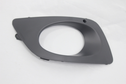 Moldura Farol Auxiliar Sprinter 17/... Le