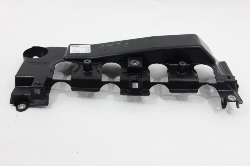Capa Protetora Tampa Válvulas Hilux 05/15 Usado (090)
