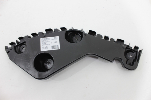 Guia Para-choque  Traseiro Le Duster 12/17 Usado (223)