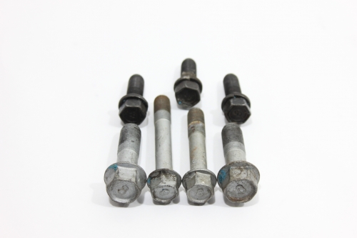 Parafuso Caixa Câmbio Jg Tucson 05/16 Usado (773)