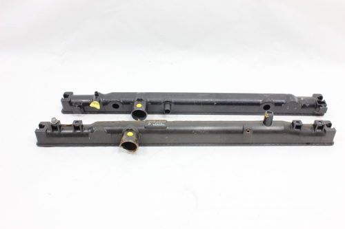 Suporte Colmeia Radiador (Par) Hilux Sw4 05/15 Usado (653)