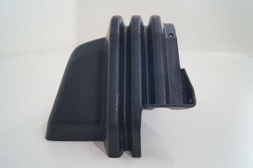 Ponteira Para-choque  Ford Cargo .../99 Ld