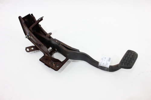 Pedal Freio com Suporte Hilux 05/15 Usado (182)