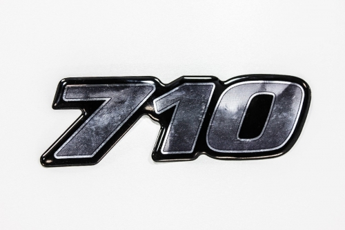 Emblema Mb '710' Novo