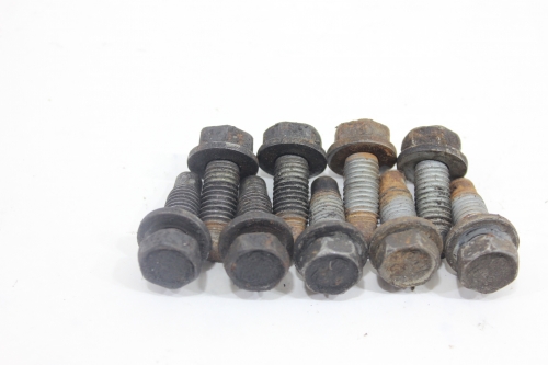 Parafuso Alma Para-choque  Diant Jg Cherokee Limited 93/98 Usado (706)