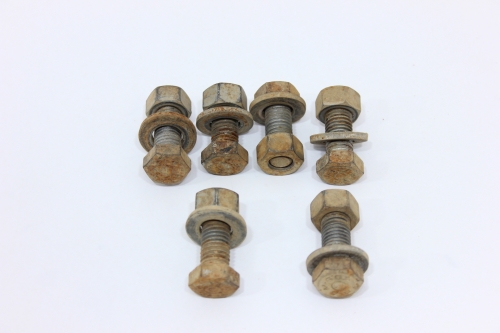 Parafuso Para-choque  Traseiro Jg S10 95/00 Usado (225)