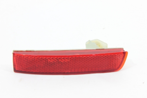 Refletor Ponteira Para-choque  Tras Ld Kicks 16/18 Usado (709)