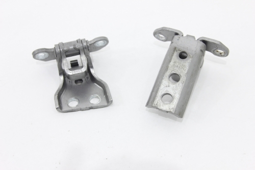 Dobradiça Porta Tras Le Par Pajero Tr4 10/15 Usado (681)