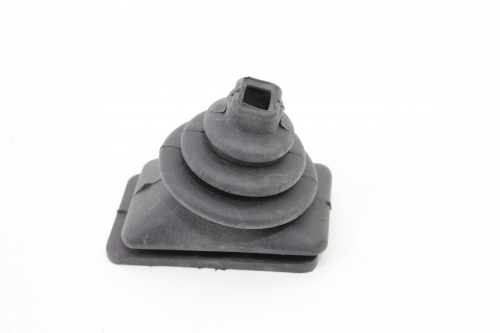 Guarda Pó Garfo Embreagem F-1000 F-4000
