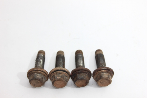 Parafuso Barra Estabilizadora Diant Jg Hilux 05/15 Usado (336)