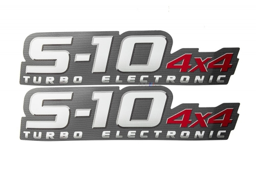 Emblema 'S10 4x4 Turbo Eletronic' 2009 (Estradão)