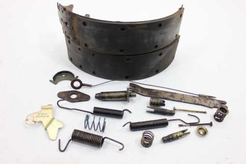 Sapatas e Lonas Freio Tras Kit Le Pajero Sport 06/11 Usado (389)