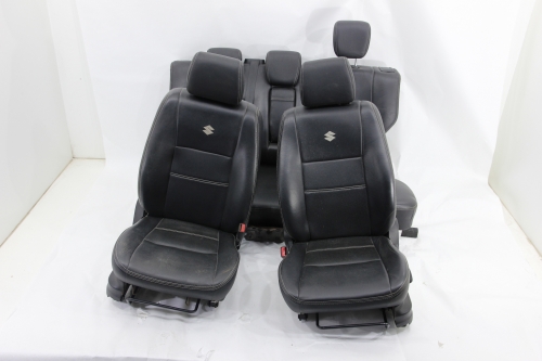 Banco Couro Jogo Vitara 12/16 Usado (846)