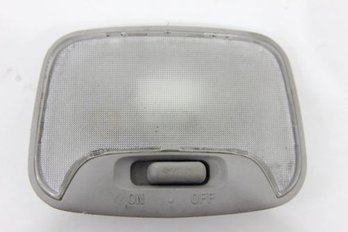 Lanterna Teto Central Triton Hpe 08/15 Usado (582)